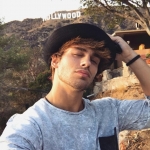 profile img